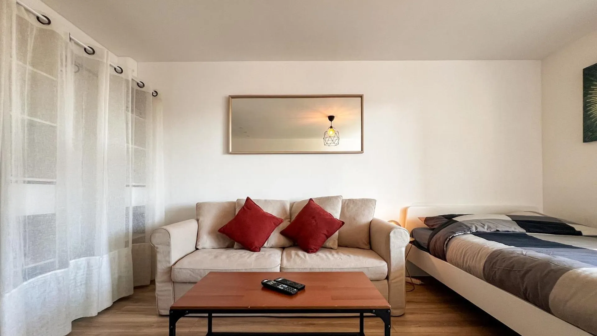 Studio Lumineux 4 Couchages Avec Terrasse A 500M De La Plage, Parking Gratuit سيكس-فور-لو-بلاج شقة